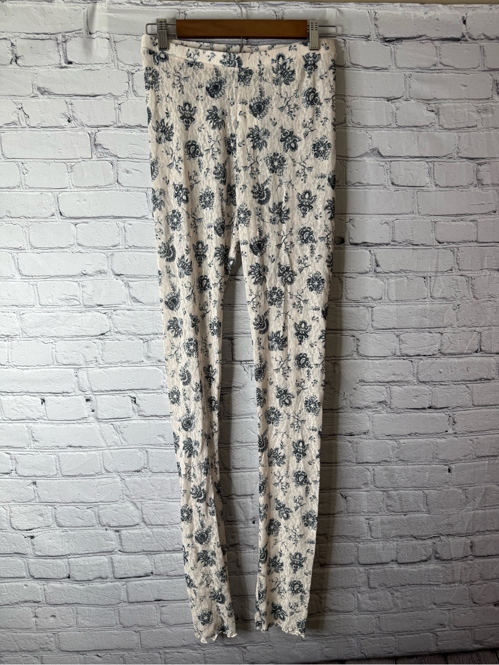 NWT free people lace leggings size medium